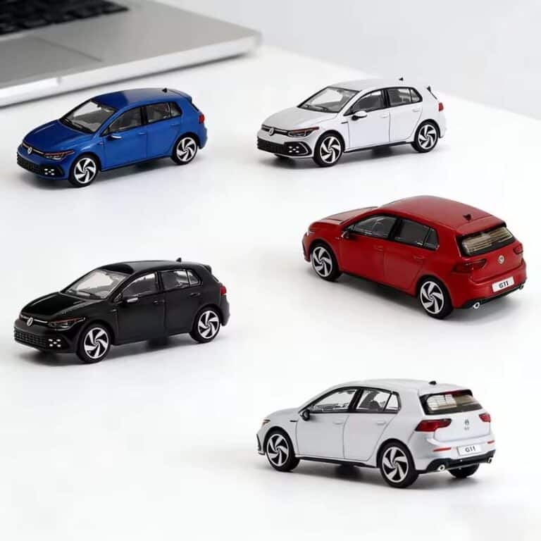 Miniature Volkswagen Golf