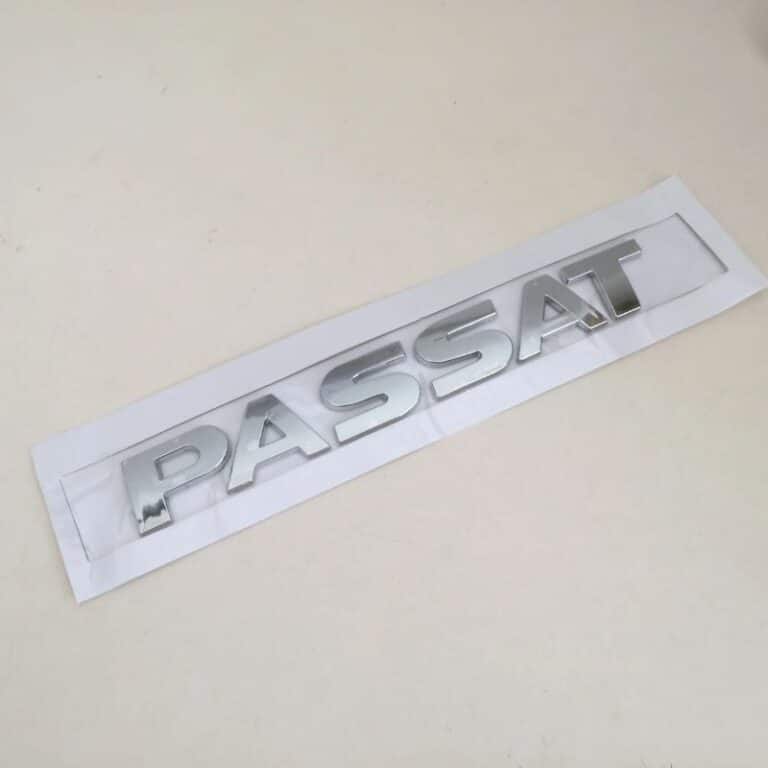 Logo Passat argent brillant