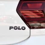 VW Polo Stickers Noir sur voiture blanche
